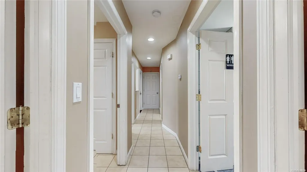 1309 Dutch Broadway Valley Stream NY 11580
