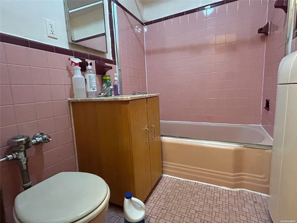 5304 Avenue H Brooklyn NY 11234