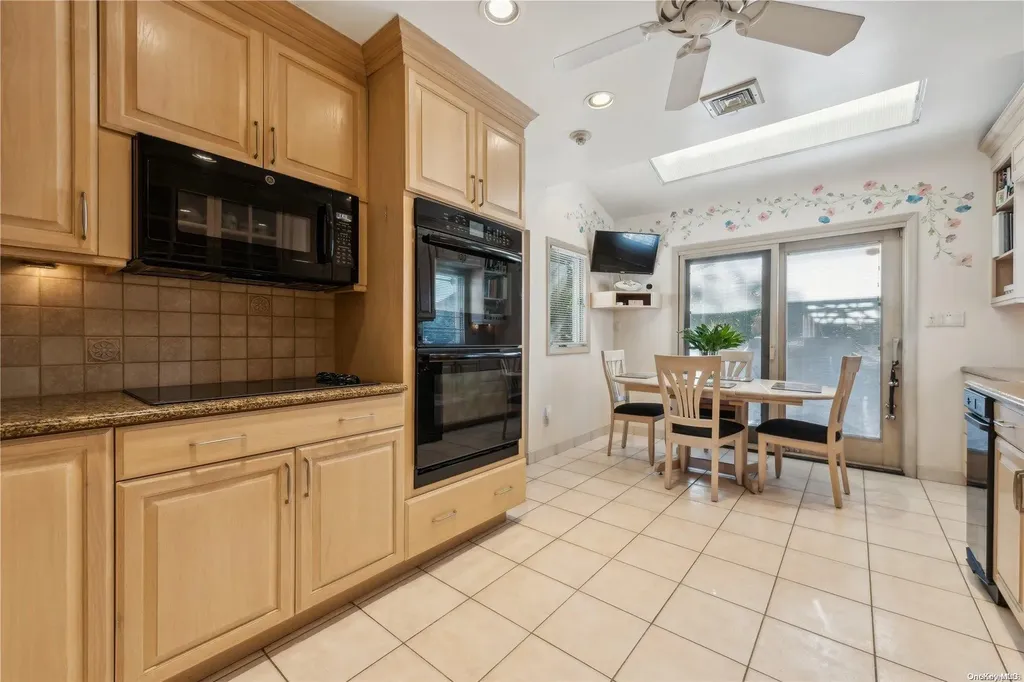 911 Midway Woodmere NY 11598