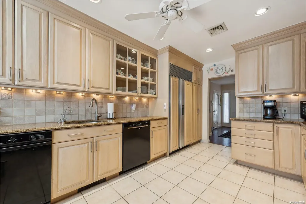 911 Midway Woodmere NY 11598
