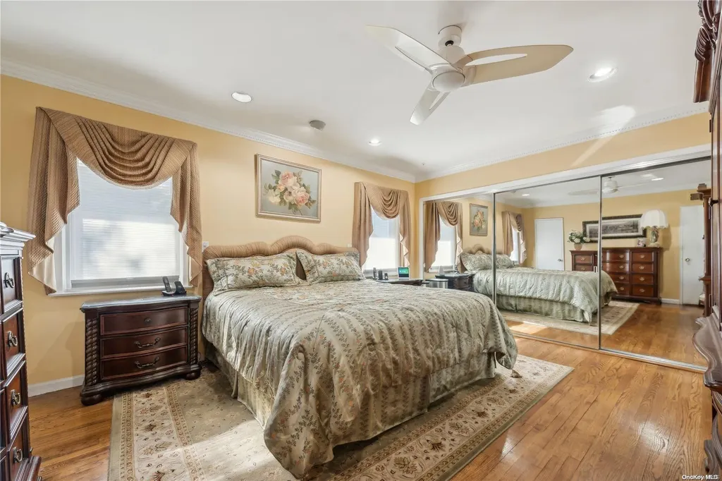 911 Midway Woodmere NY 11598