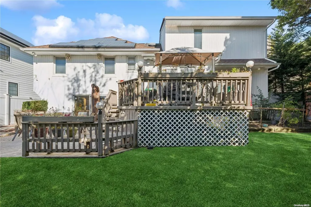 911 Midway Woodmere NY 11598