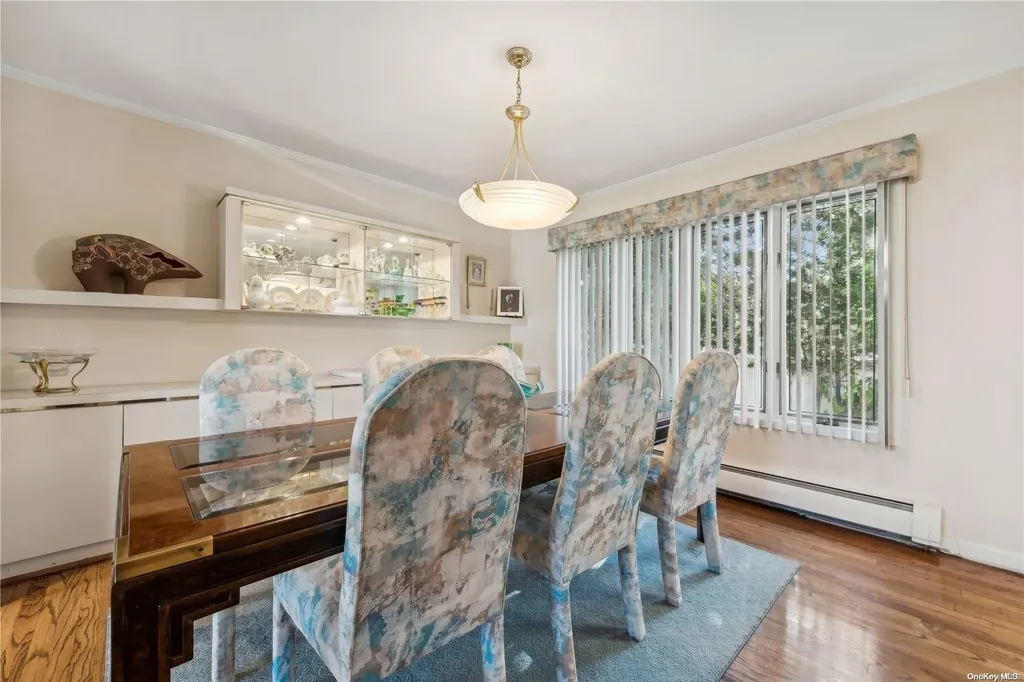 911 Midway Woodmere NY 11598