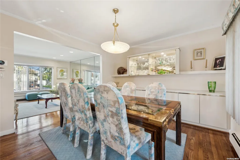 911 Midway Woodmere NY 11598