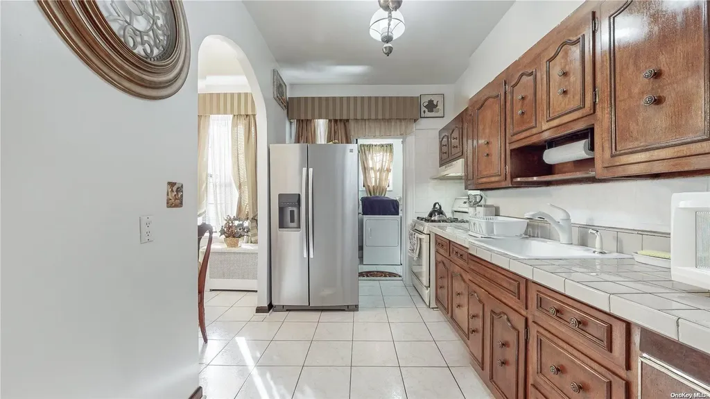 80 E 56th Street Brooklyn NY 11203