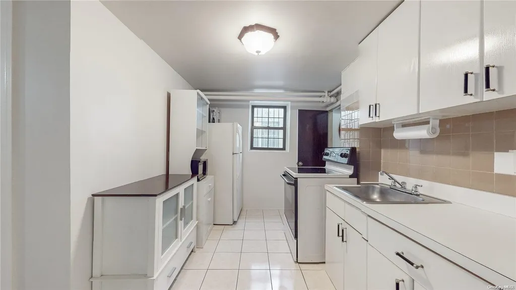 80 E 56th Street Brooklyn NY 11203