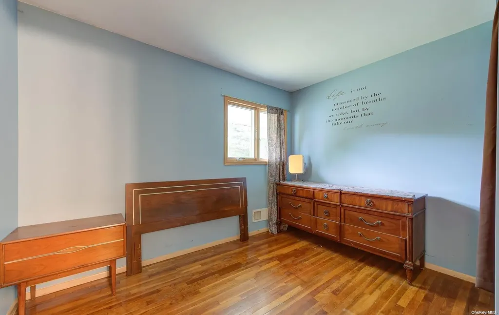 2 Candy Lane Huntington Station NY 11746