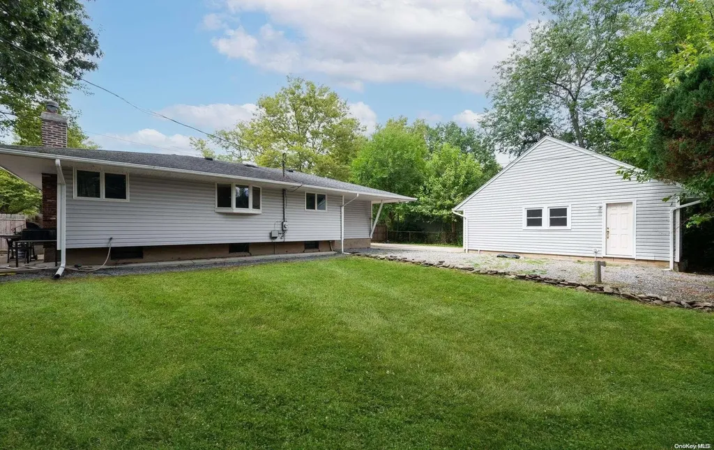 2 Candy Lane Huntington Station NY 11746