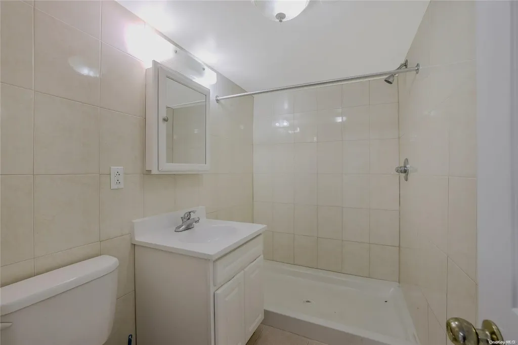 1217 E 86th Street Brooklyn NY 11236