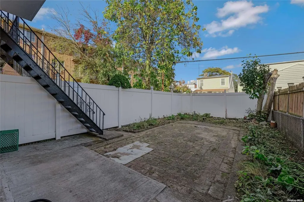 1217 E 86th Street Brooklyn NY 11236