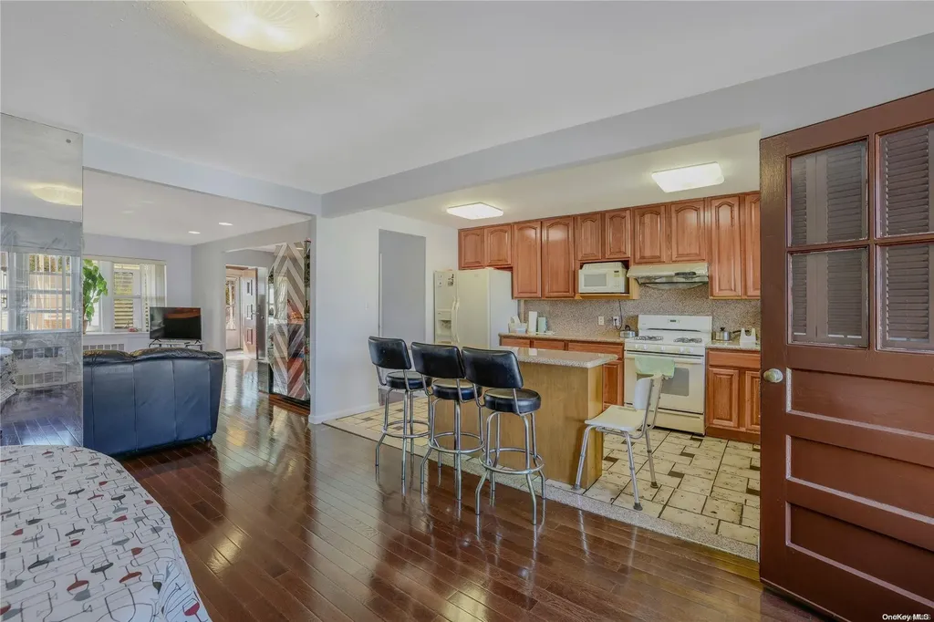 1217 E 86th Street Brooklyn NY 11236
