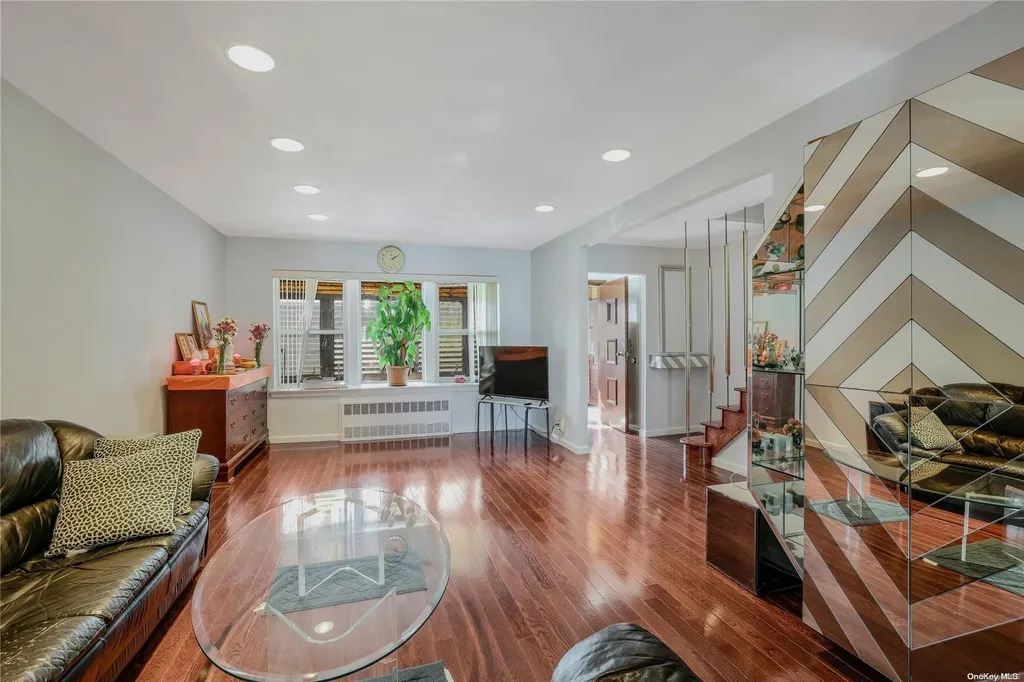 1217 E 86th Street Brooklyn NY 11236