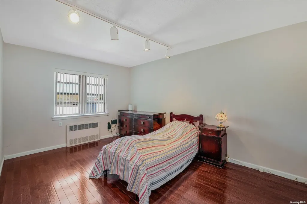 1217 E 86th Street Brooklyn NY 11236