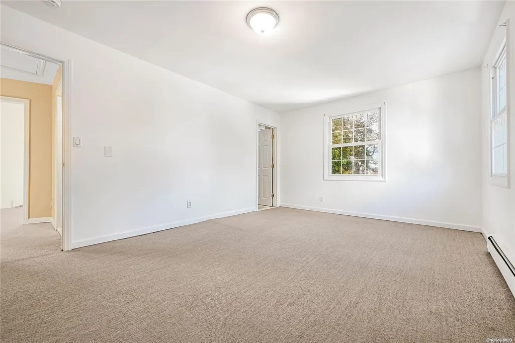 27 Albemarle Avenue Hempstead NY 11550