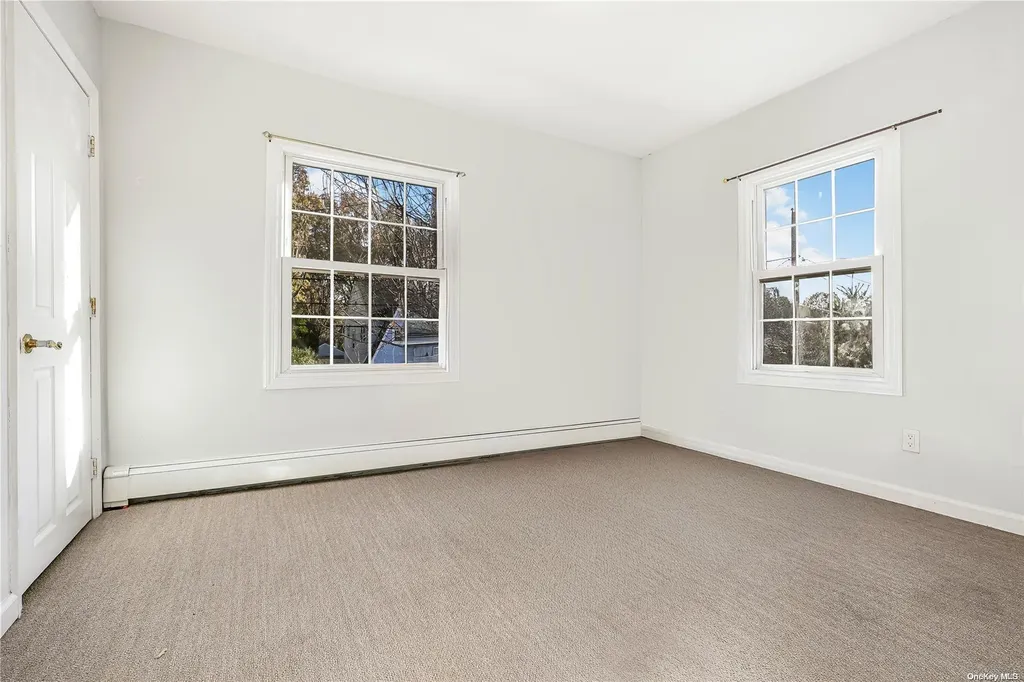 27 Albemarle Avenue Hempstead NY 11550