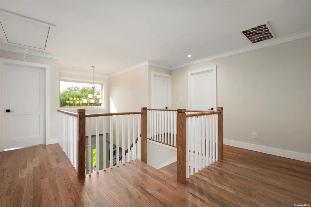 2203 Hillside Avenue Bellmore NY 11710