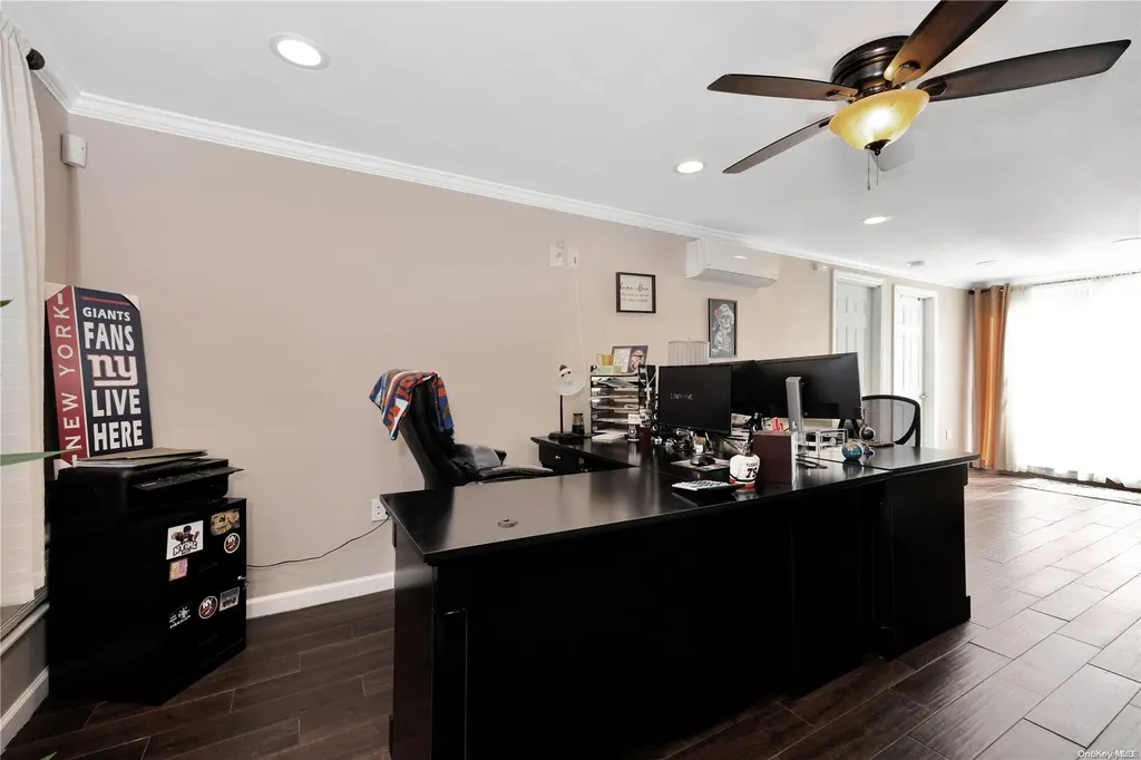 387 Montgomery Avenue Oceanside NY 11572