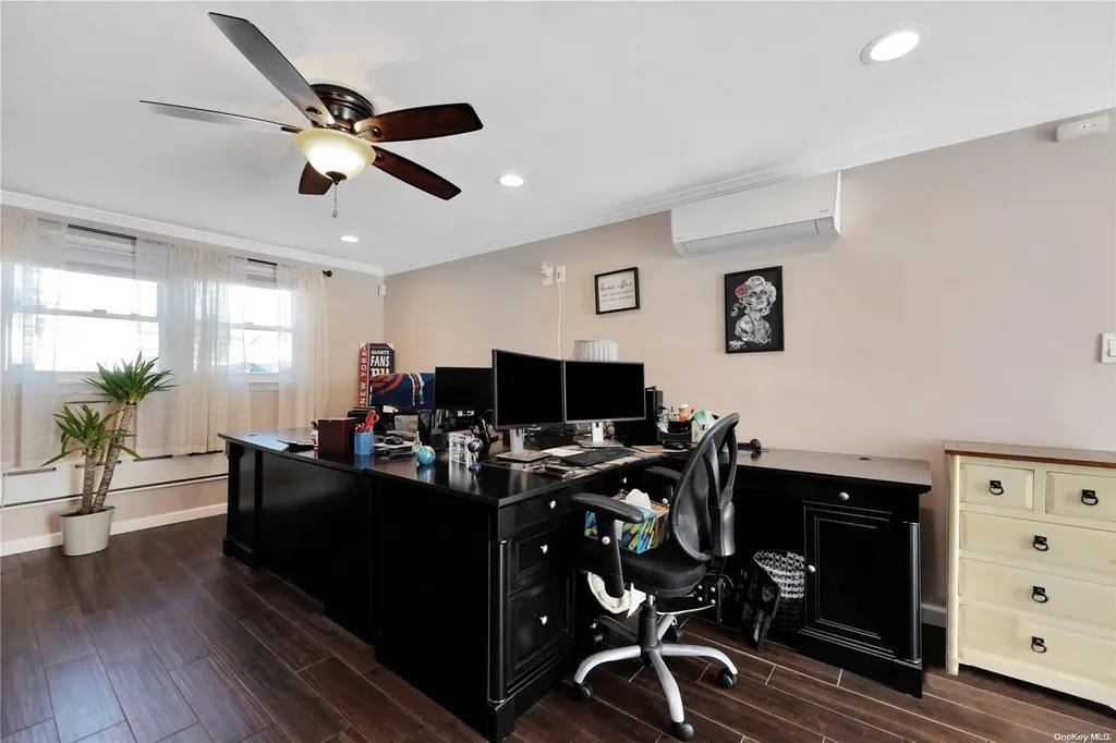 387 Montgomery Avenue Oceanside NY 11572