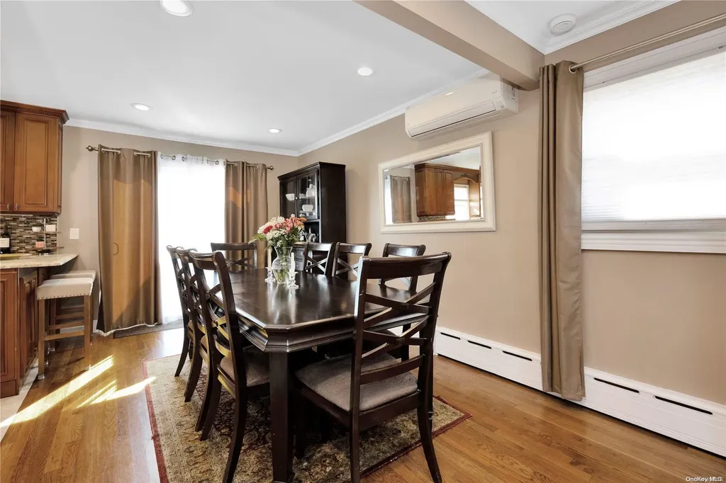 387 Montgomery Avenue Oceanside NY 11572
