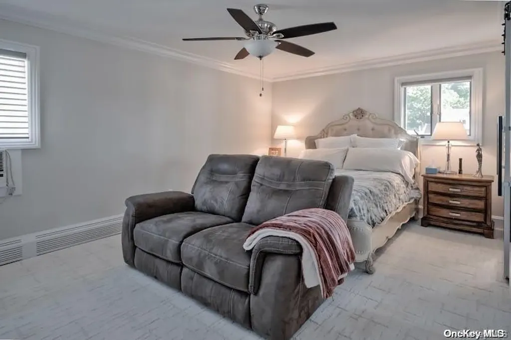 8 Glacier Drive Smithtown NY 11787