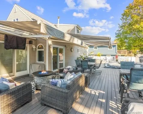 1382 America Avenue West Babylon NY 11704