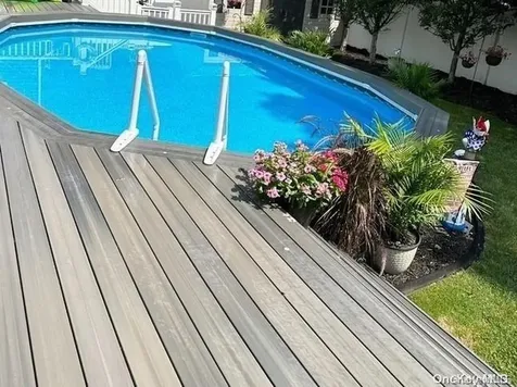 1382 America Avenue West Babylon NY 11704