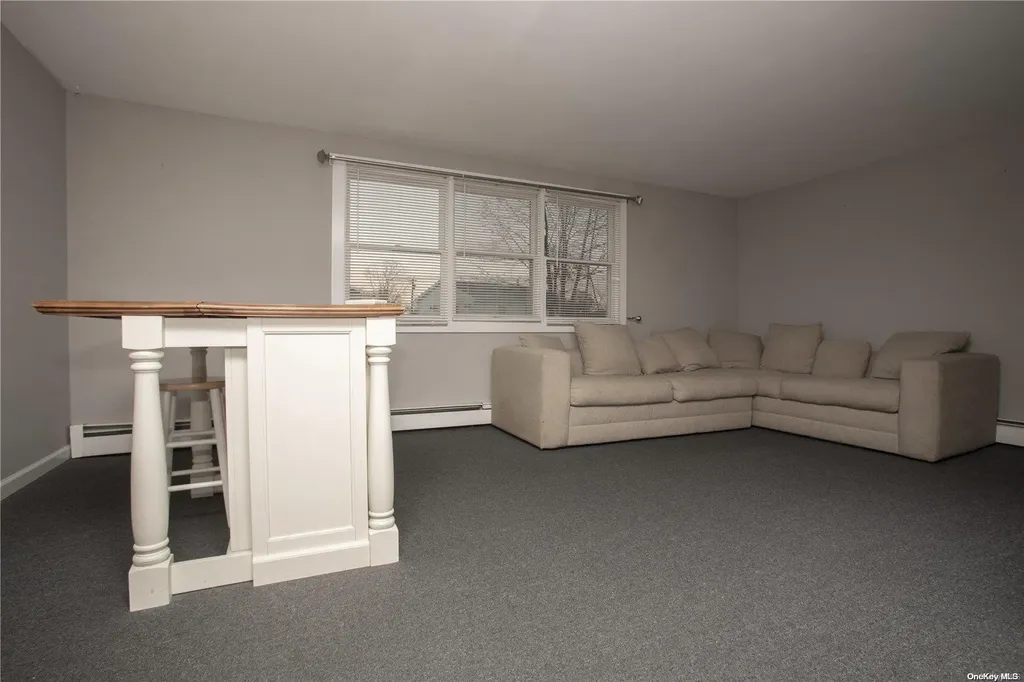2 Johnson Court Babylon NY 11702