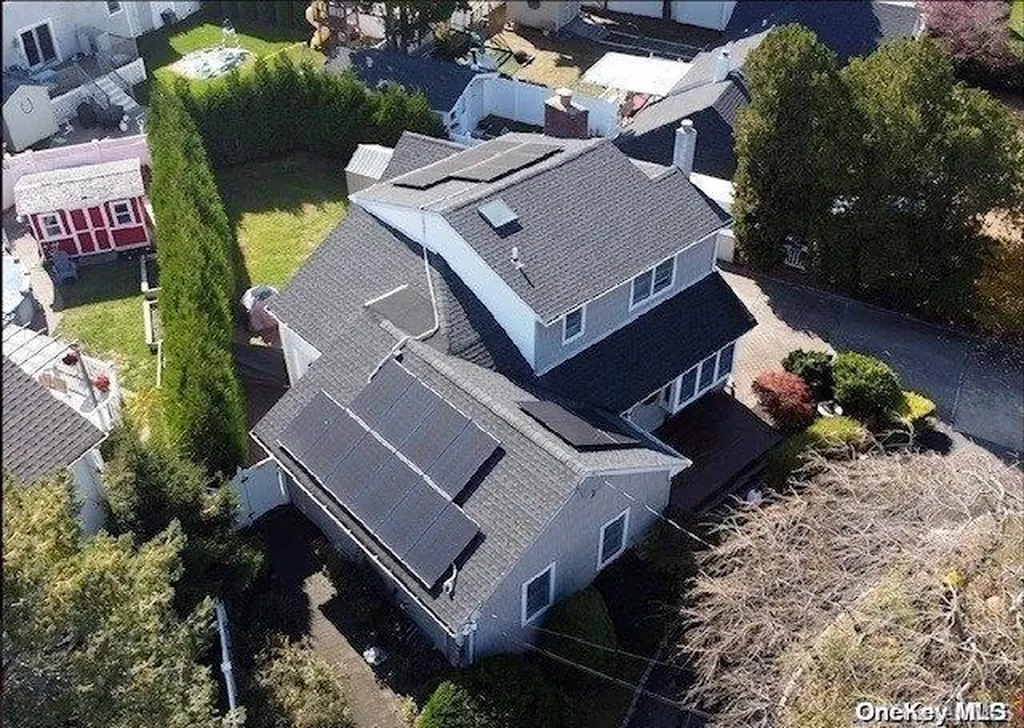 2 Johnson Court Babylon NY 11702