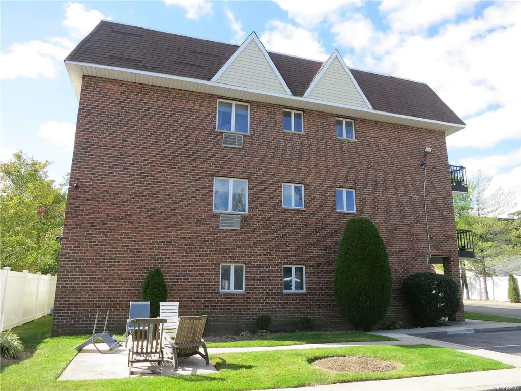 110 Atlantic Avenue Lynbrook NY 11563