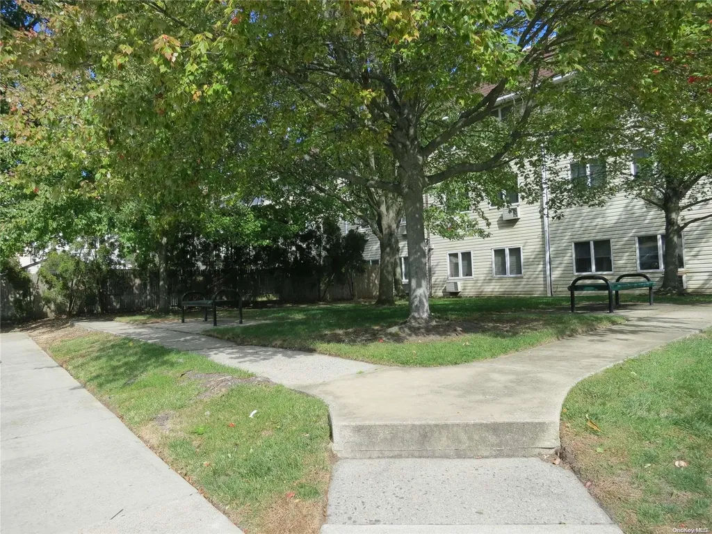 110 Atlantic Avenue Lynbrook NY 11563