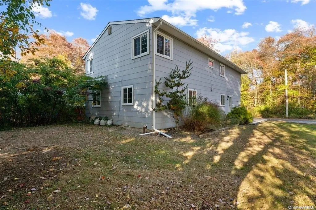 62 Longfellow Drive Mastic Beach NY 11951