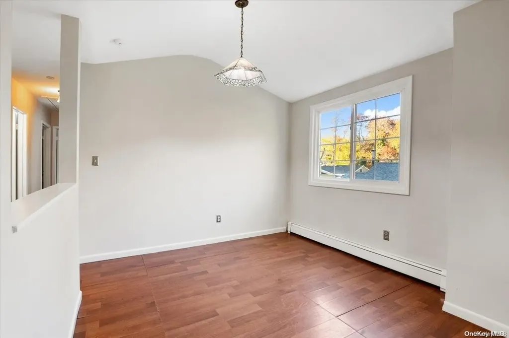 62 Longfellow Drive Mastic Beach NY 11951