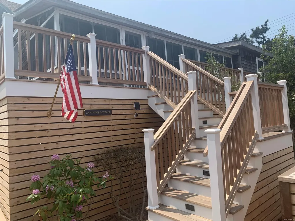 507 Bayberry Walk Ocean Beach NY 11770