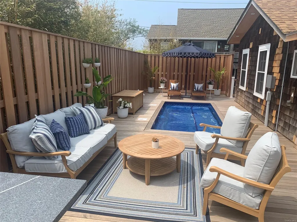 507 Bayberry Walk Ocean Beach NY 11770