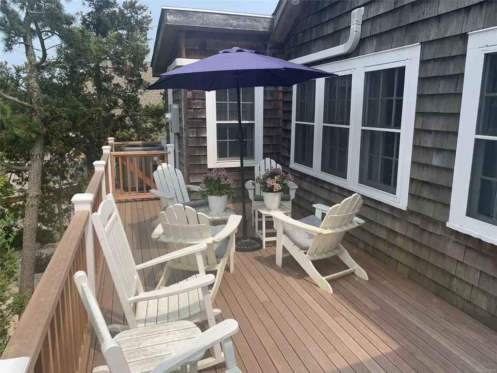 507 Bayberry Walk Ocean Beach NY 11770