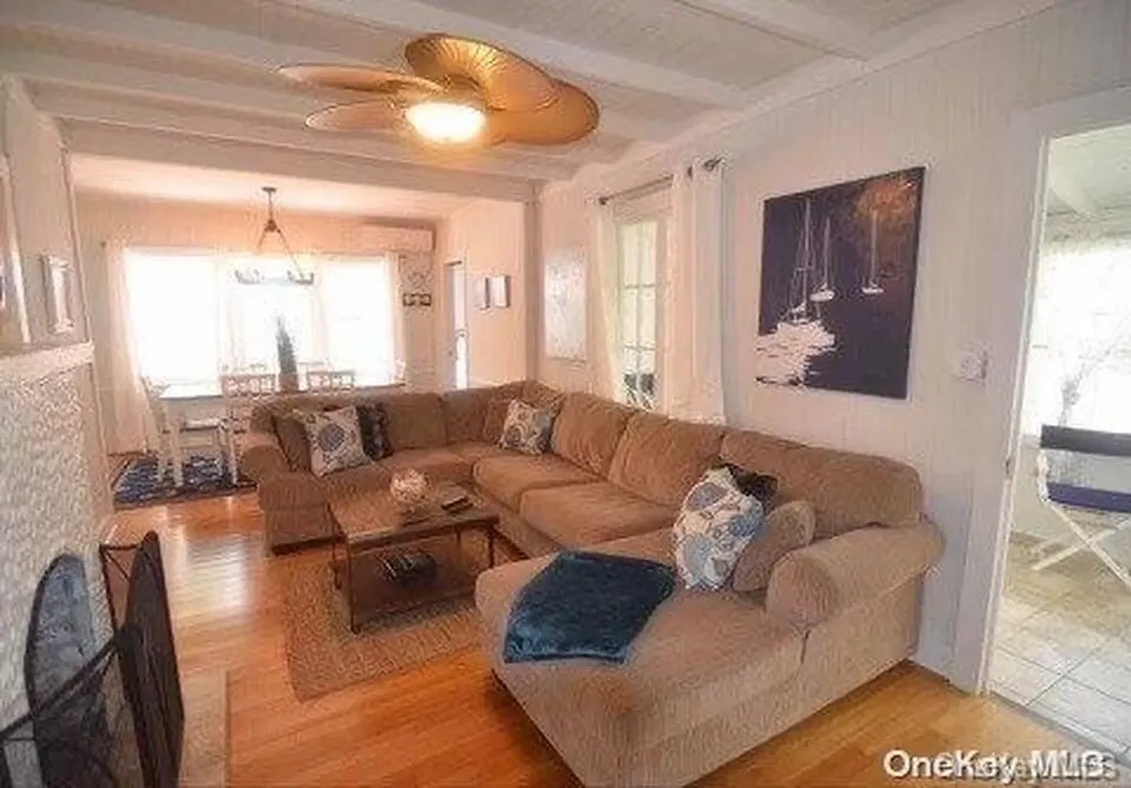 507 Bayberry Walk Ocean Beach NY 11770