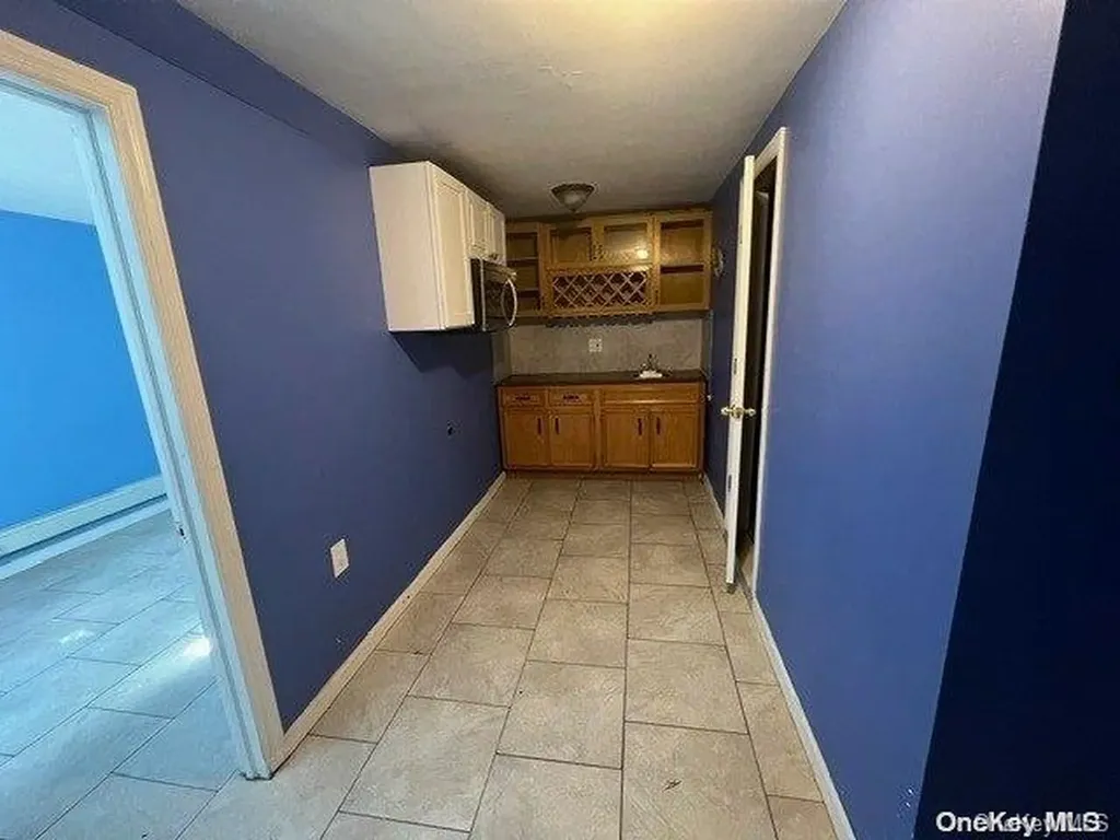 99 Calebs Path Central Islip NY 11722