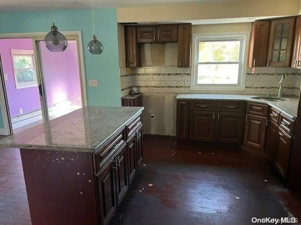 99 Calebs Path Central Islip NY 11722