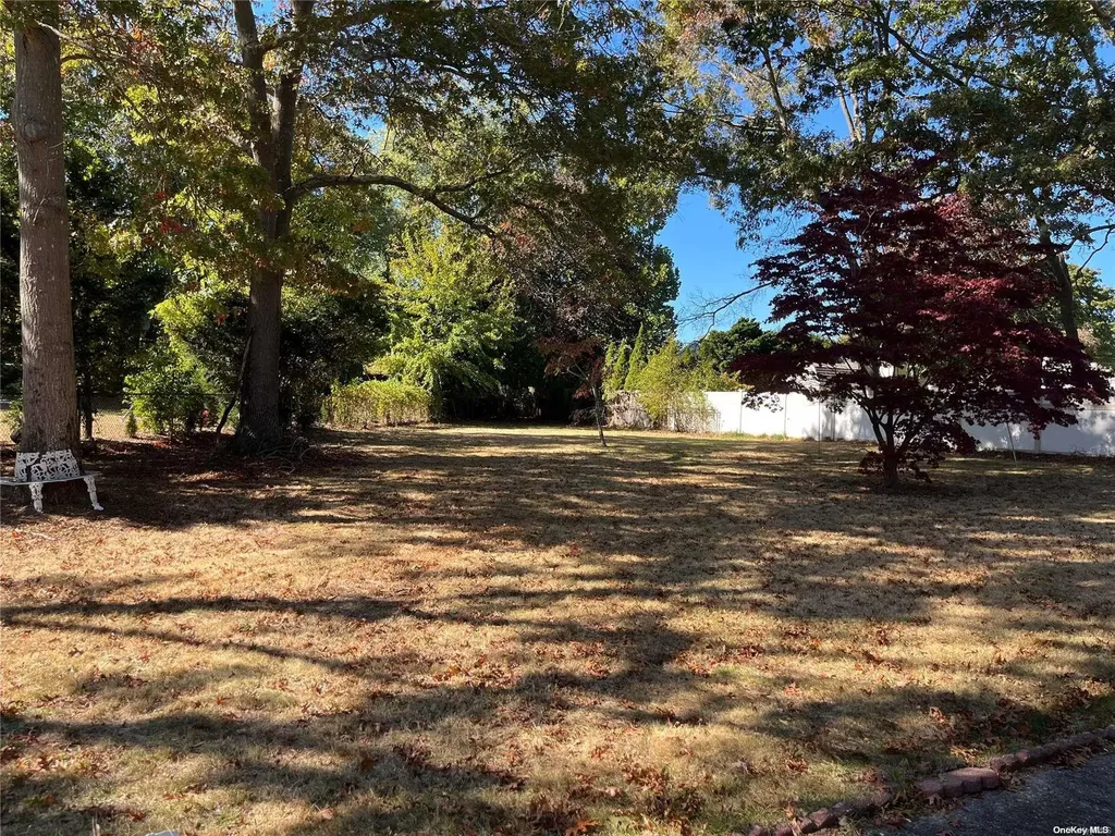 29 Patricia Lane Patchogue NY 11772