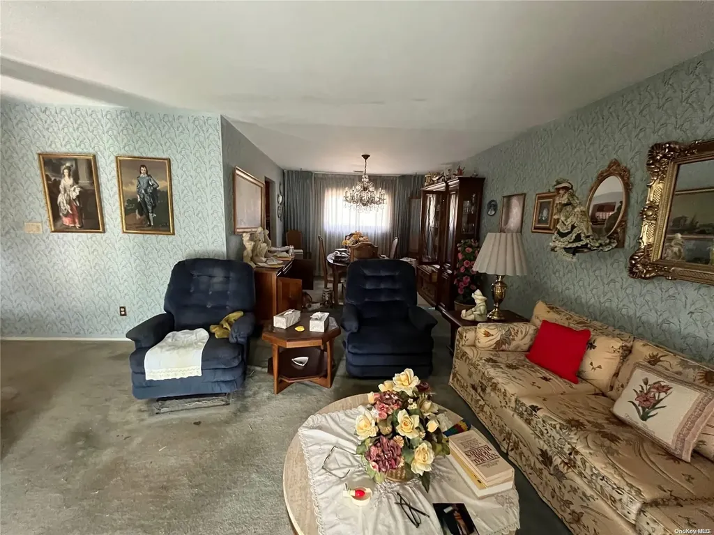29 Patricia Lane Patchogue NY 11772