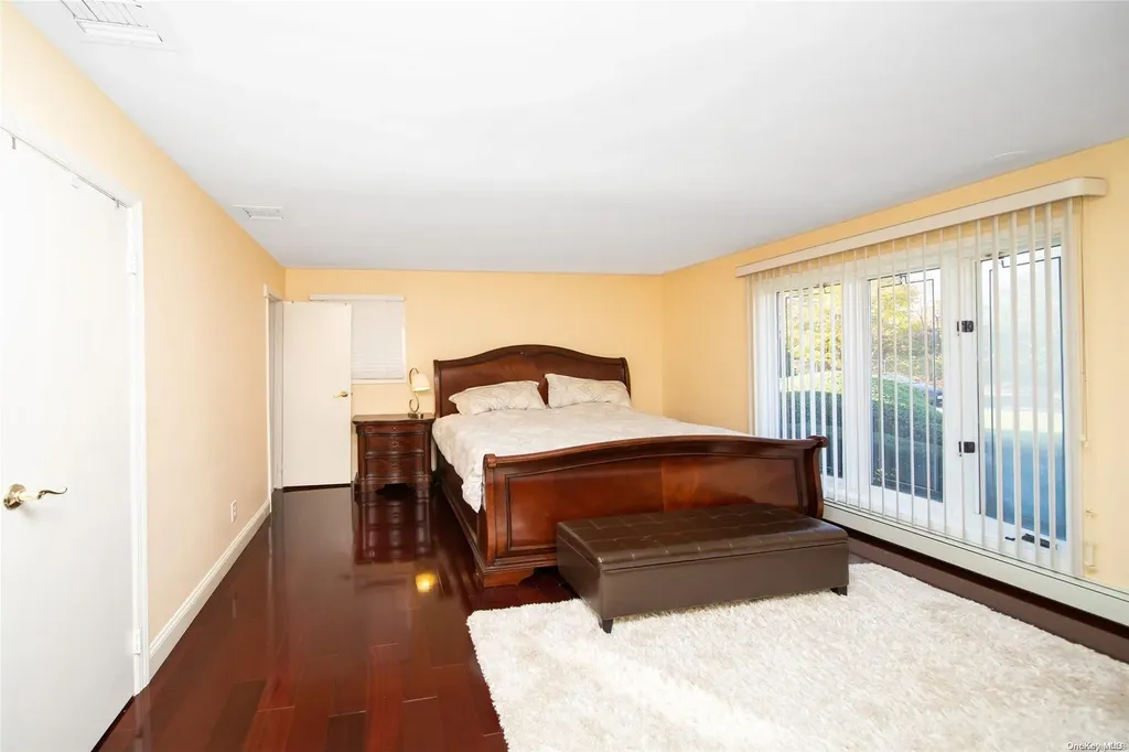 410 S Marginal Road Jericho NY 11753