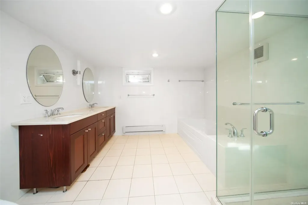 410 S Marginal Road Jericho NY 11753