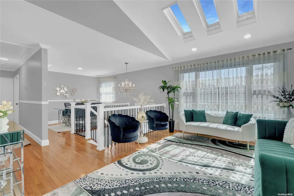 11 Franklin Avenue Selden NY 11784