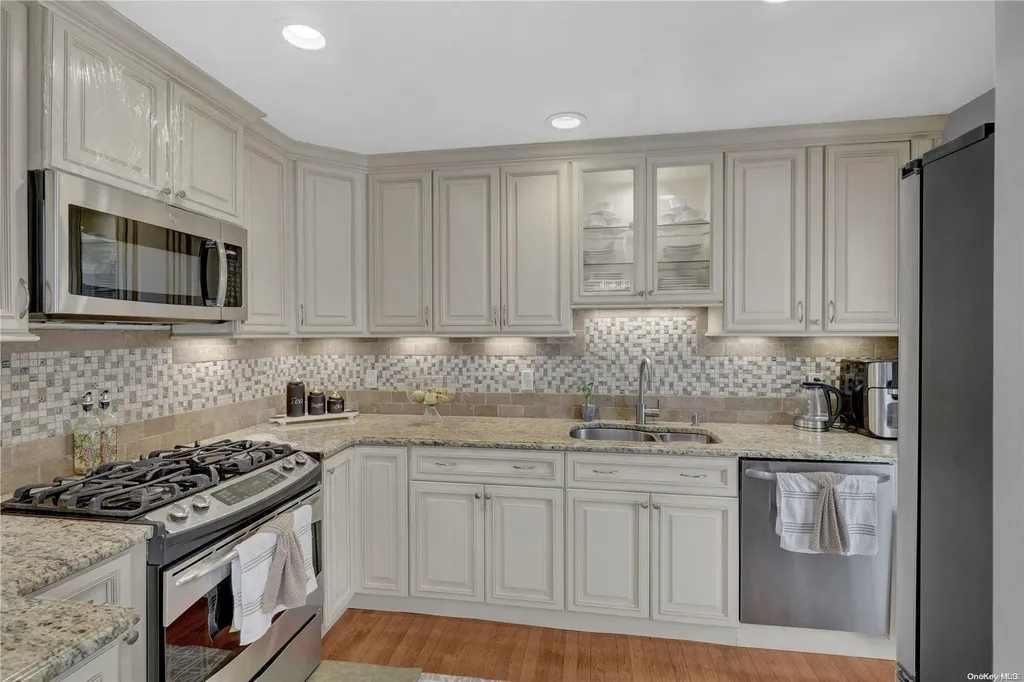 11 Franklin Avenue Selden NY 11784