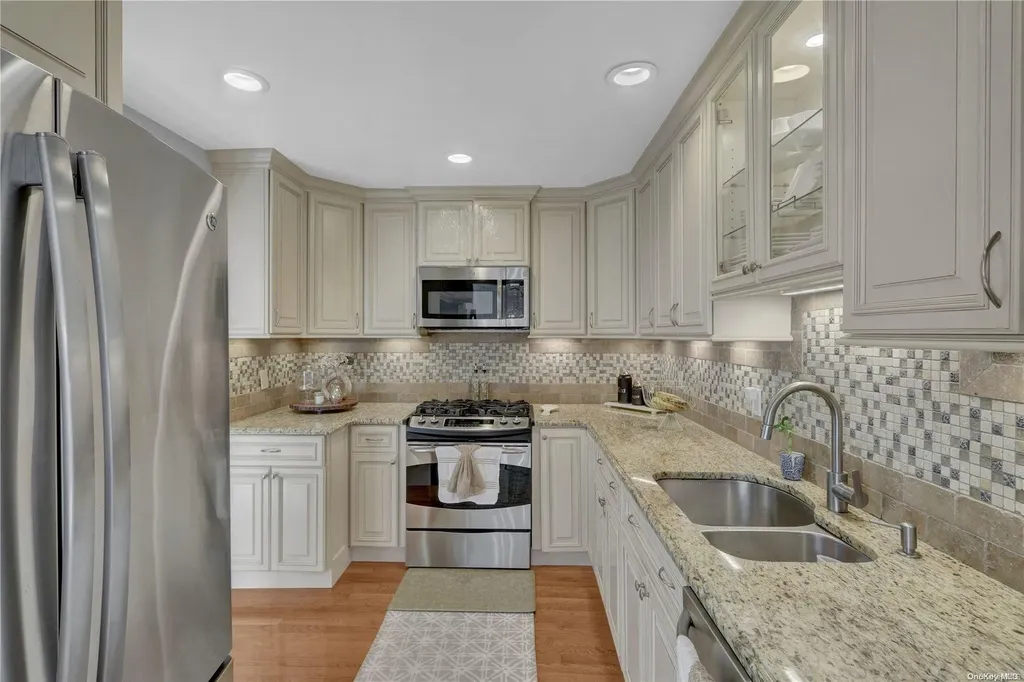 11 Franklin Avenue Selden NY 11784