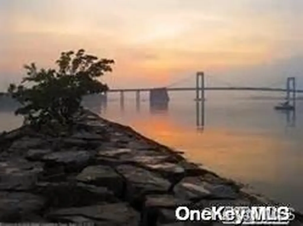 168-03 18th Avenue Whitestone NY 11357