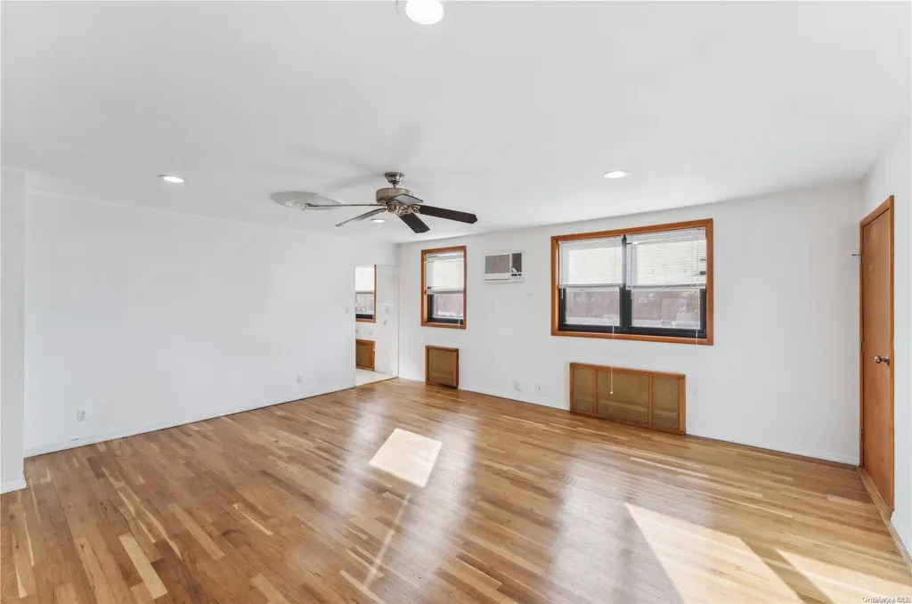 168-03 18th Avenue Whitestone NY 11357