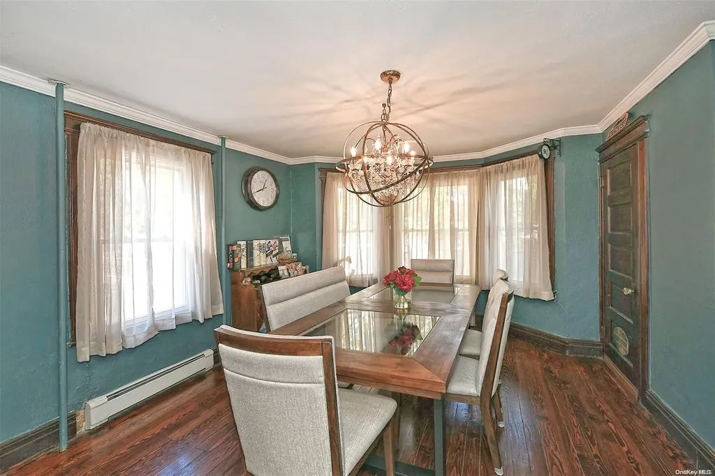 7 S Prospect Avenue Patchogue NY 11772