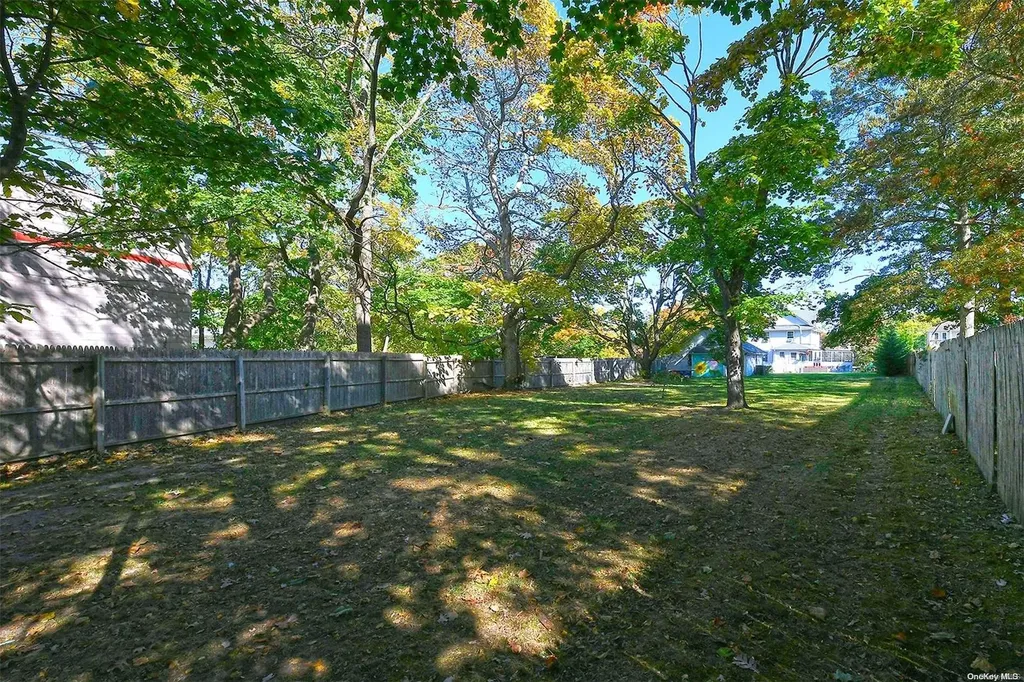 7 S Prospect Avenue Patchogue NY 11772