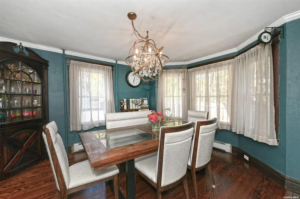 7 S Prospect Avenue Patchogue NY 11772